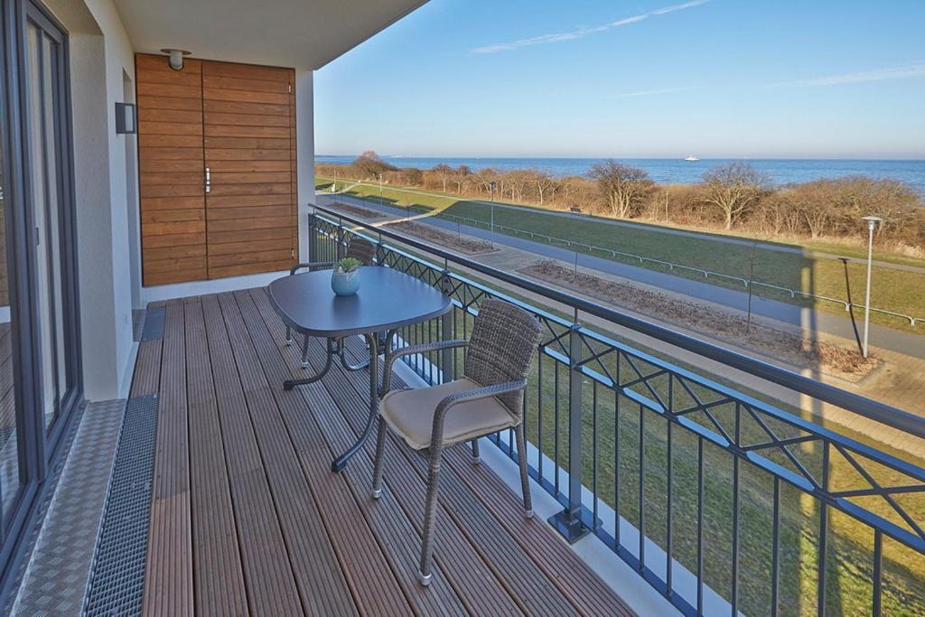 Aparthotel Waterkant Suites - Fewos Am Meer Mit Spa Börgerende-Rethwisch Kamer foto
